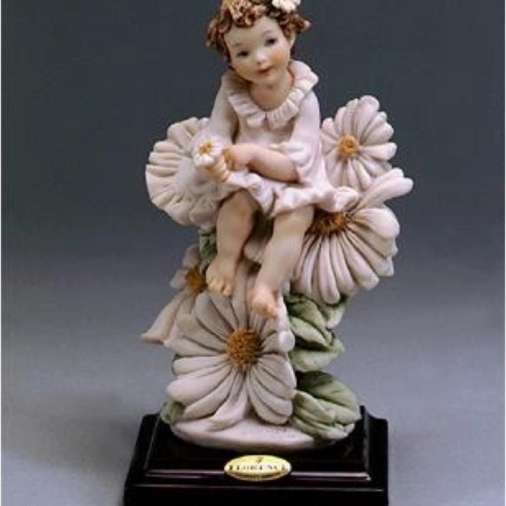 GIUSEPPE ARMANI 2000 MOTHERS DAY BABETTE SCULPTURE  1328C